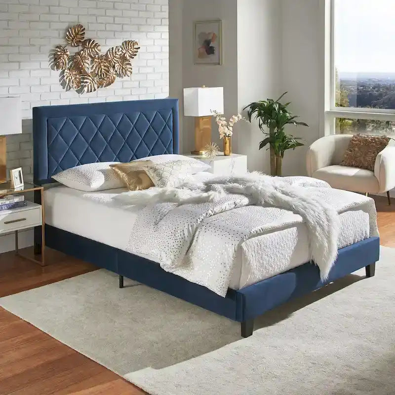 Lit plateforme en tissu velours Dartington par
